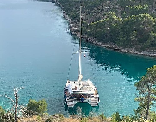 JJL Catamarans prodan Hrvatima